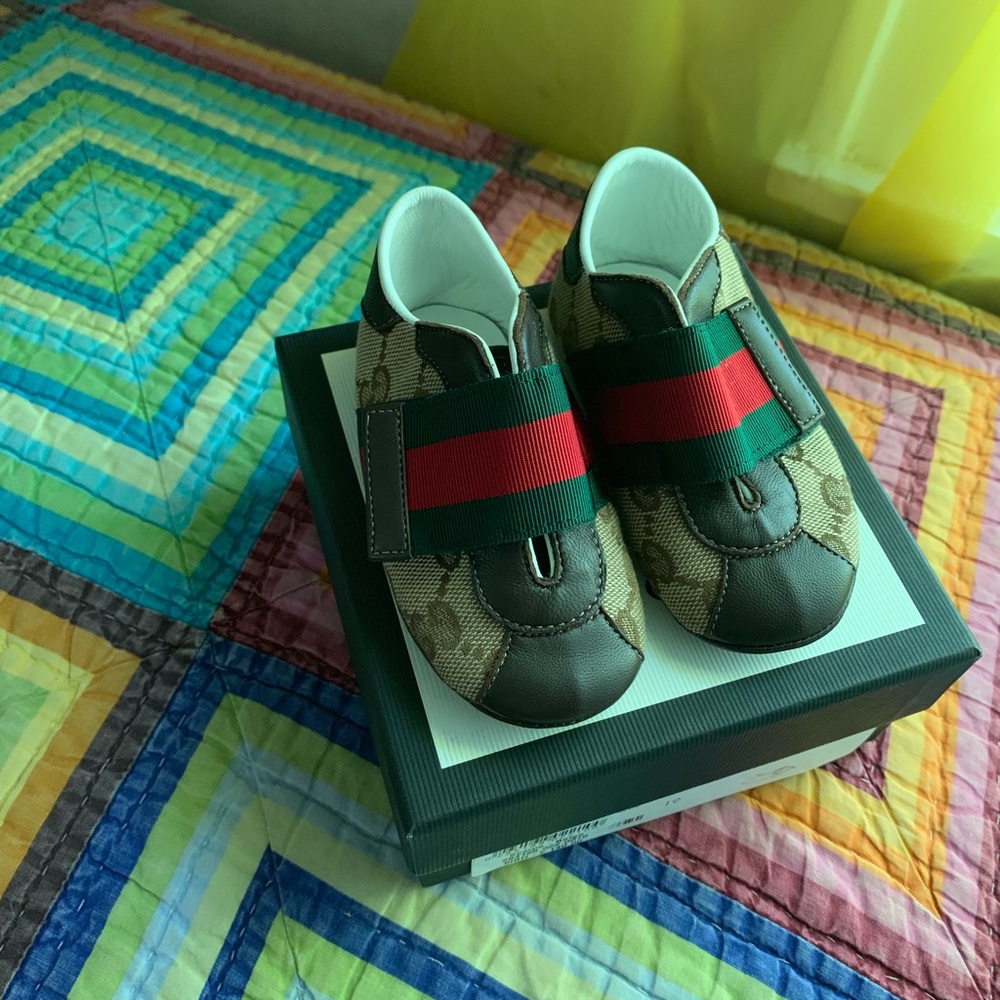 SOLD!! SOLD!! Gucci Loafers